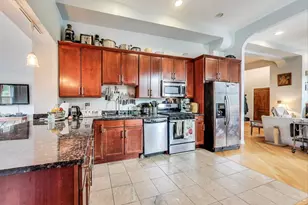 2058 W Washington Blvd, Chicago, IL 60612 - Photo 8