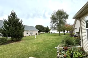 21253 Legion Lake Ct, Crest Hill, IL 60403 - Photo 18