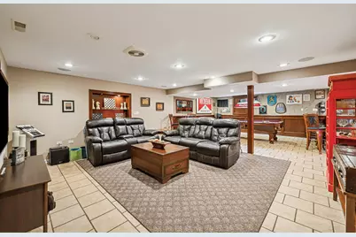 2306 Hanscom Court, Schaumburg, IL 60193 - Photo 12