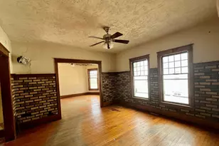 565 Northwestern Ave, South Beloit, IL 61080 - Photo 8