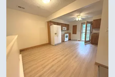 532 West Street #4, Lockport, IL 60441 - Photo 4