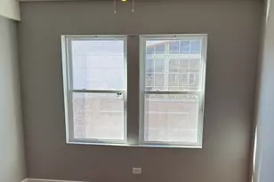 7645 S Cottage Grove Ave, Chicago, IL 60619 - Photo 2