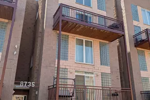 8735 W Catherine Ave, Chicago, IL 60656 - Photo 1