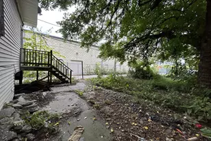 7450 S Colfax Ave, Chicago, IL 60649 - Photo 36