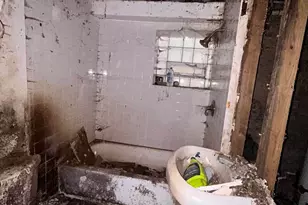 7450 S Colfax Ave, Chicago, IL 60649 - Photo 34