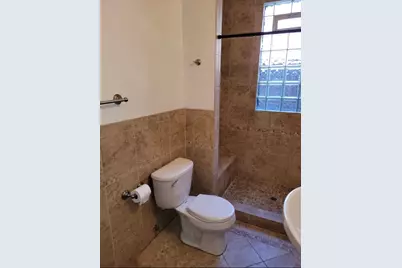 2350 W Grand Avenue, Chicago, IL 60612 - Photo 4