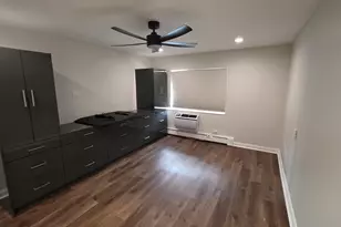 6800 N California Ave, Chicago, IL 60645 - Photo 6