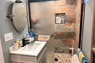 131 N Kendall St, Aurora, IL 60505 - Photo 20