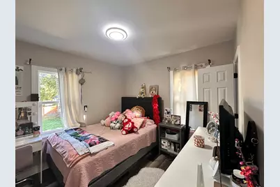 131 N Kendall Street, Aurora, IL 60505 - Photo 14