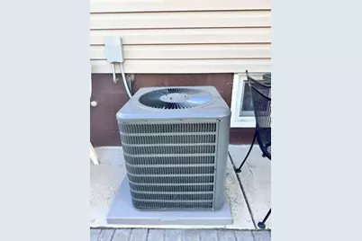 131 N Kendall Street, Aurora, IL 60505 - Photo 26