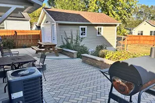 131 N Kendall St, Aurora, IL 60505 - Photo 24