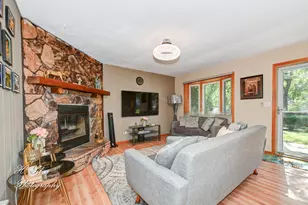 117 Marryat Pl, Streamwood, IL 60107 - Photo 4