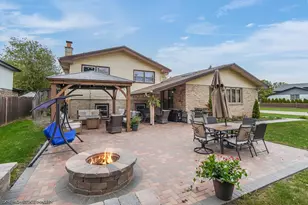 12152 Forest View Dr, Orland Park, IL 60467 - Photo 34