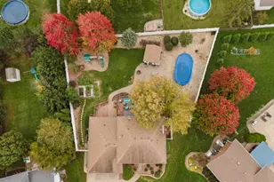 317 Francis Ct, Manhattan, IL 60442 - Photo 4