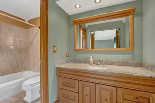 823 N Harrow Ct, Addison, IL 60101 - Photo 24