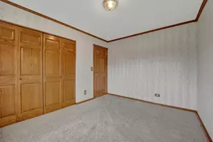 823 N Harrow Ct, Addison, IL 60101 - Photo 26