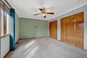 823 N Harrow Ct, Addison, IL 60101 - Photo 22