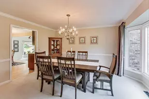 2098 Fall Brook Dr, Naperville, IL 60565 - Photo 6