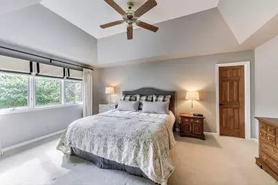 2098 Fall Brook Drive, Naperville, IL 60565 - Photo 14