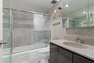 175 E Delaware Pl, Chicago, IL 60611 - Photo 20