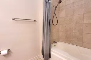 170 W Polk St, Chicago, IL 60605 - Photo 18