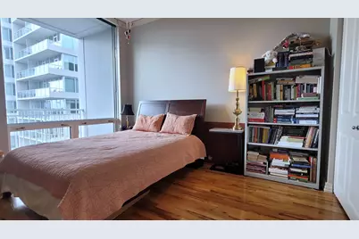 170 W Polk Street #1003, Chicago, IL 60605 - Photo 14