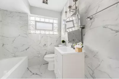 9134 S Marquette Avenue, Chicago, IL 60617 - Photo 6