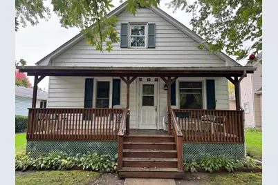 138 N Brown Street, Genoa, IL 60135 - Photo 2