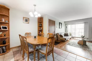 186 Dunteman Dr, Glendale Heights, IL 60139 - Photo 6