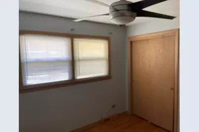 10335 Laporte Avenue, Oak Lawn, IL 60453 - Photo 8