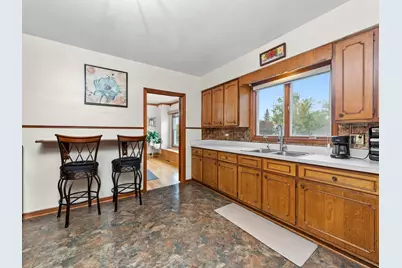 640 2nd Street, Crete, IL 60417 - Photo 6