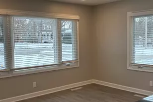 5552 Lyman Ave, Downers Grove, IL 60516 - Photo 2