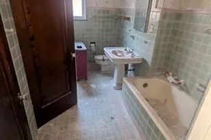 6740 S Oglesby Ave, Chicago, IL 60649 - Photo 8