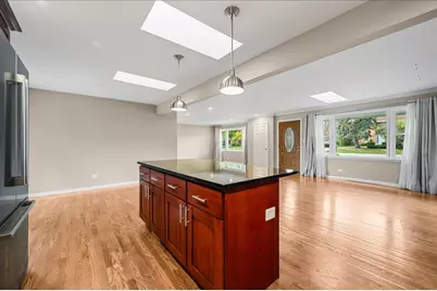 203 Coldren Drive, Prospect Heights, IL 60070 - Photo 8