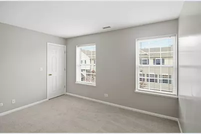 [Address not provided], Aurora, IL 60503 - Photo 20