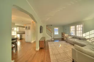 10950 S Homan Ave, Chicago, IL 60655 - Photo 6