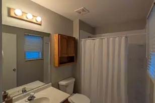 671 Fieldcrest Dr, South Elgin, IL 60177 - Photo 20