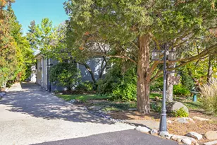 22W474 Emerson Ave, Glen Ellyn, IL 60137 - Photo 4