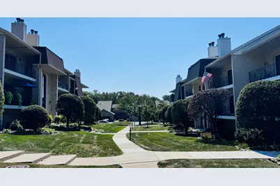 9004 Del Prado Drive #2N, Palos Hills, IL 60465 - Photo 12