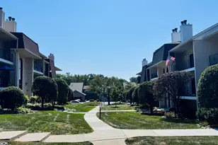 9004 Del Prado Dr, Palos Hills, IL 60465 - Photo 12