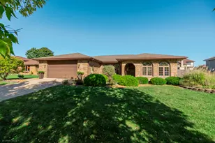 7912 172nd Pl, Tinley Park, IL 60477 - Photo 1