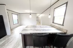 788 Maple Ln, Justice, IL 60458 - Photo 8