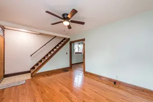 511 Chestnut St, Waukegan, IL 60085 - Photo 4