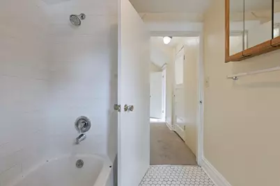 710 S Martin Luther King Jr Avenue, Waukegan, IL 60085 - Photo 26