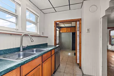 9827 Melvina Avenue, Oak Lawn, IL 60453 - Photo 6