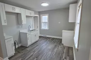 15131 Winchester Ave, Harvey, IL 60426 - Photo 4