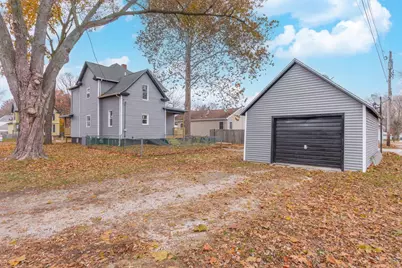 220 W Bennett Street, Pontiac, IL 61764 - Photo 44