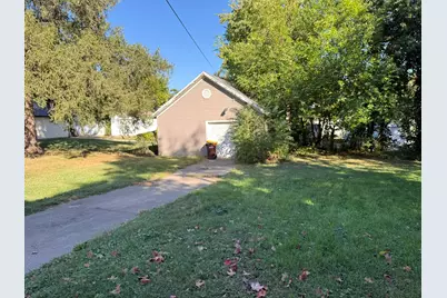 430 Shaw Street, Rockford, IL 61104 - Photo 4