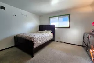 3461 S Manor Dr, Lansing, IL 60438 - Photo 18