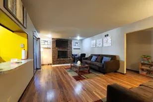 3461 S Manor Dr, Lansing, IL 60438 - Photo 12